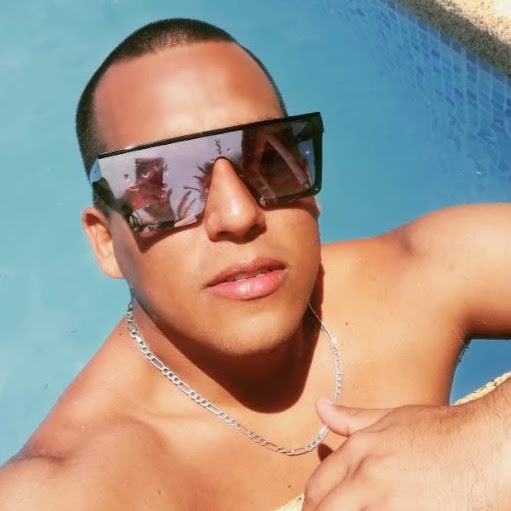 Ciro Garcia Photo 11