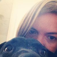 Sarah Schilling Photo 9