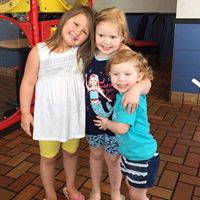 Amy Morrow Photo 27