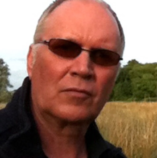 Paul Gardner Photo 32