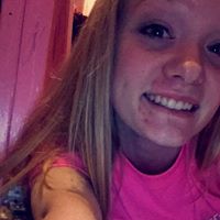 Kayla Mckay Photo 7