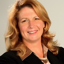 Jennifer Malcolm Photo 29