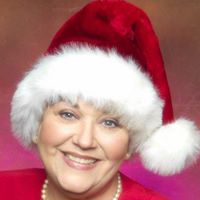 Suzanne Wood Photo 14