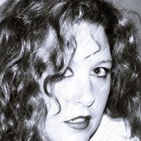 Jenny Lowry Photo 36