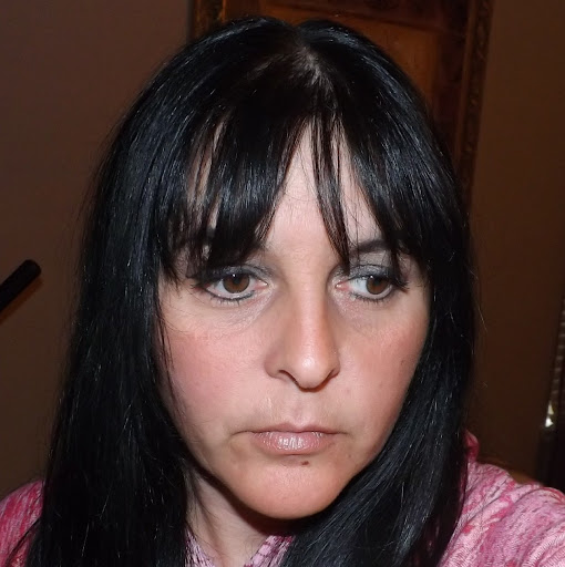 Annette Ellison Photo 7
