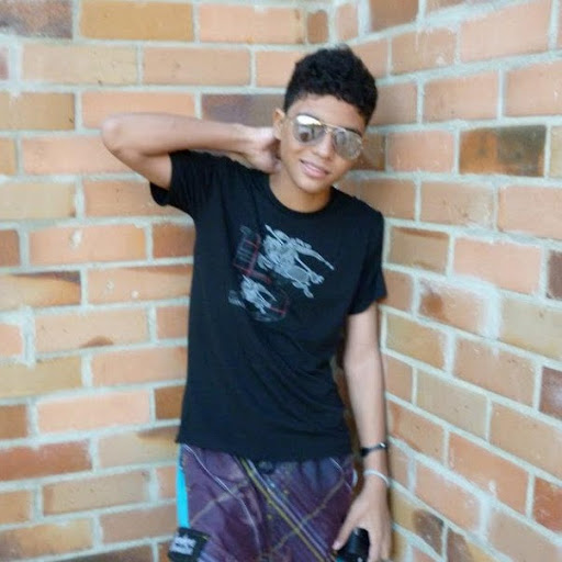 Brandon Tovar Photo 2