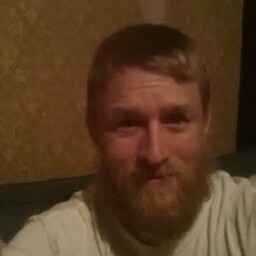 Aaron Bingham Photo 20