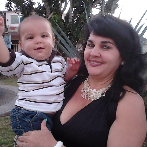 Idalmis Rodriguez Photo 24