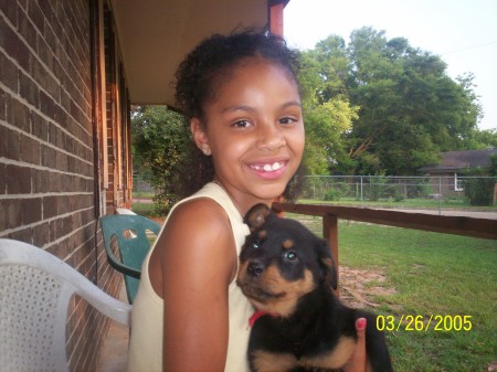 Tiffany Stevens Photo 17