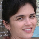 Alexandra Lyons Photo 9