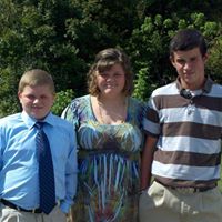 Stacey Woods Photo 21