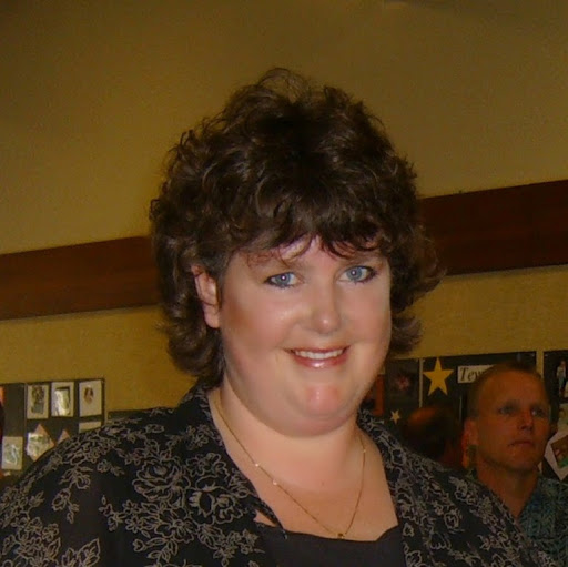 Tammy Lambert Photo 31