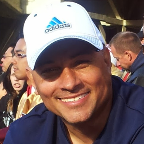Michael Nieves Photo 32