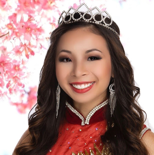 Vanessa Wong Photo 25
