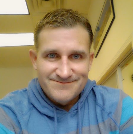 Robert Walsh Photo 28