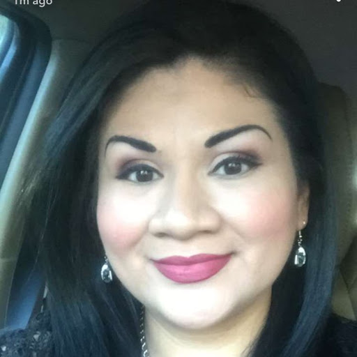 Melissa Campos Photo 41