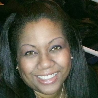 Stacey Petersen Photo 4