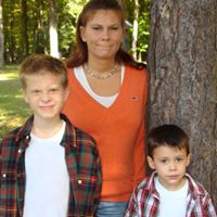 Jennifer Plummer Photo 16
