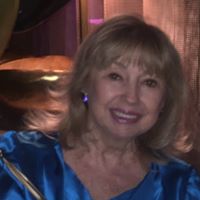 Elizabeth Cooney Photo 36