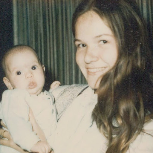 Suzanne Kramer Photo 25