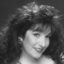 Patricia Thiel Photo 7