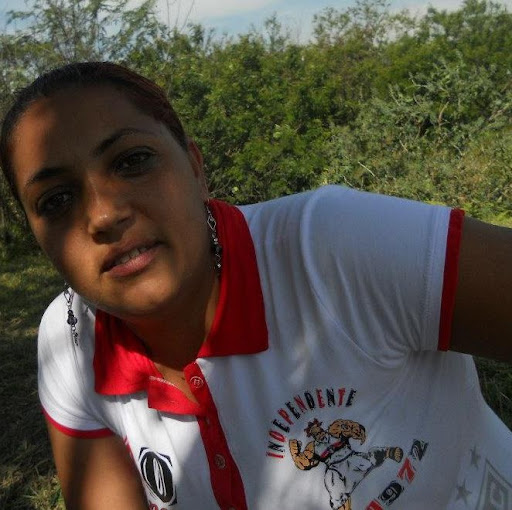 Adriana Salgado Photo 12