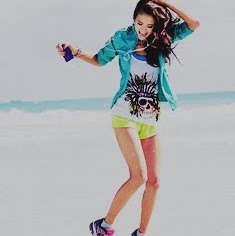 Alice Pierce Photo 24