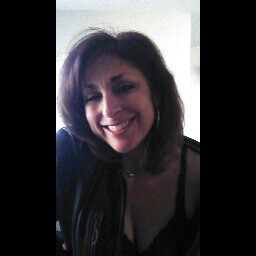 Jenifer Jones Photo 38