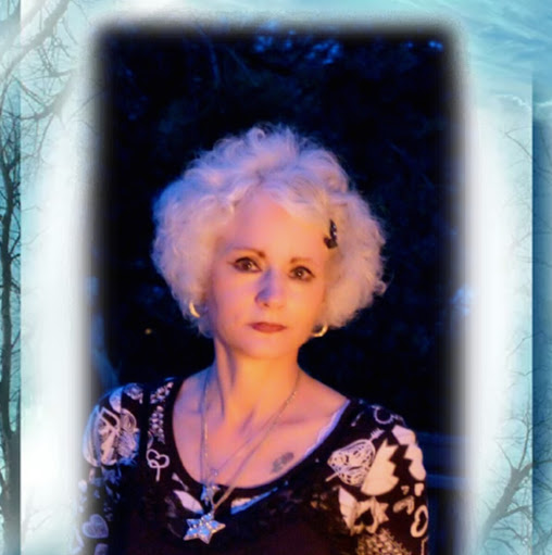 Carol Lynn Photo 51