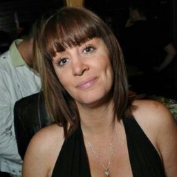 Traci Thompson Photo 51