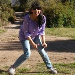 Claudia Villanueva Photo 9