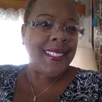 Maxine Robinson Photo 27