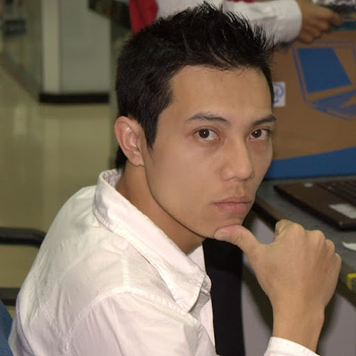 Hoang Trinh Photo 41