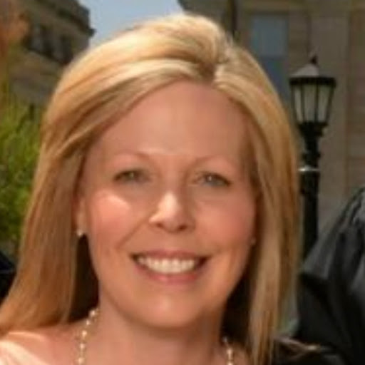 Jennifer Plummer Photo 11