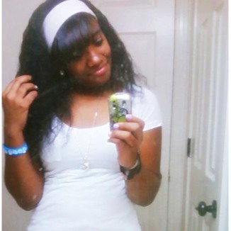 Christina Robinson Photo 15