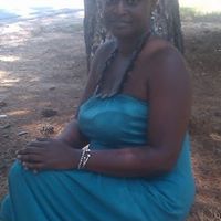 Sonya Watts Photo 9