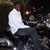 Ronnie Hampton Photo 30