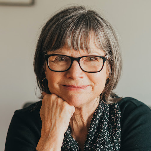 Gail Wallace Photo 3