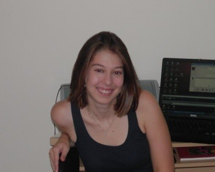 Christie Roberts Photo 10