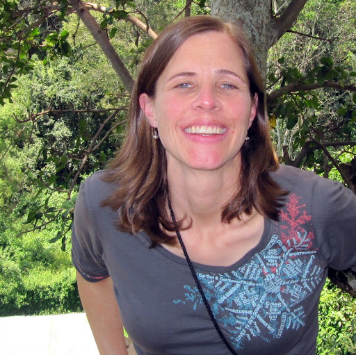 Catherine Carlson Photo 34