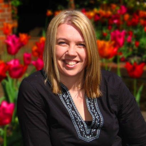 Laura Bradley Photo 23