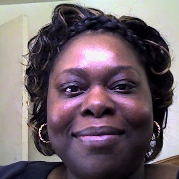Rosalyn Williams Photo 17