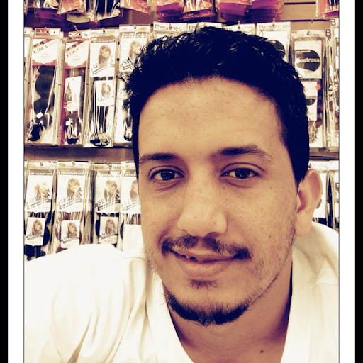 Ali Mohamed Photo 39