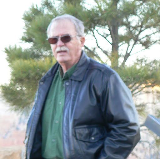 Larry Hunter Photo 47