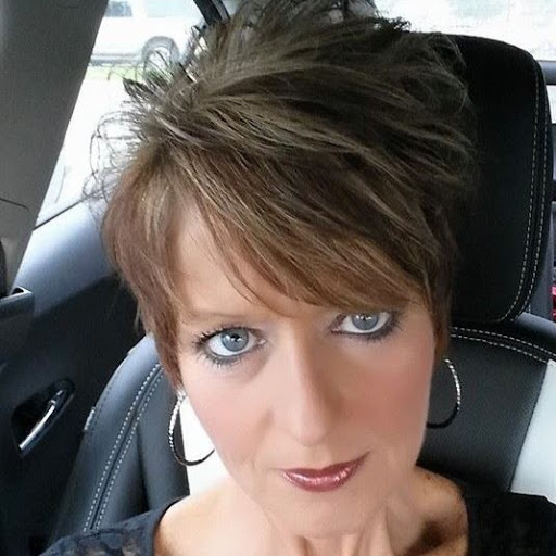 Theresa Clifford Photo 15