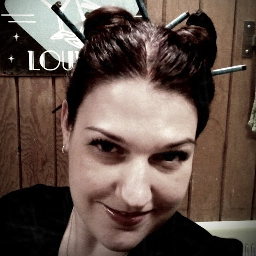 Jennifer Hamrick Photo 33