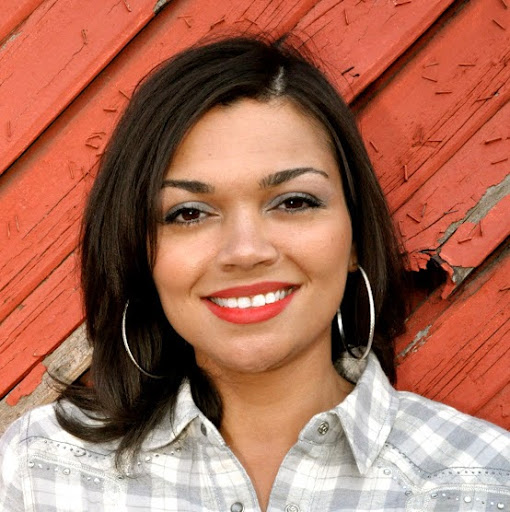 Jennifer Piper Photo 13