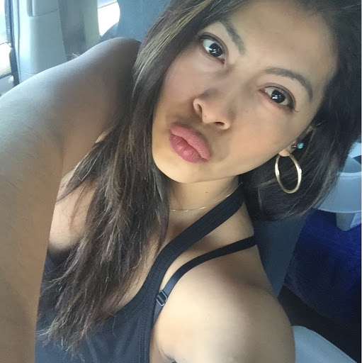 Veronica Campos Photo 33