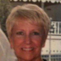 Carolyn Cheek Photo 6