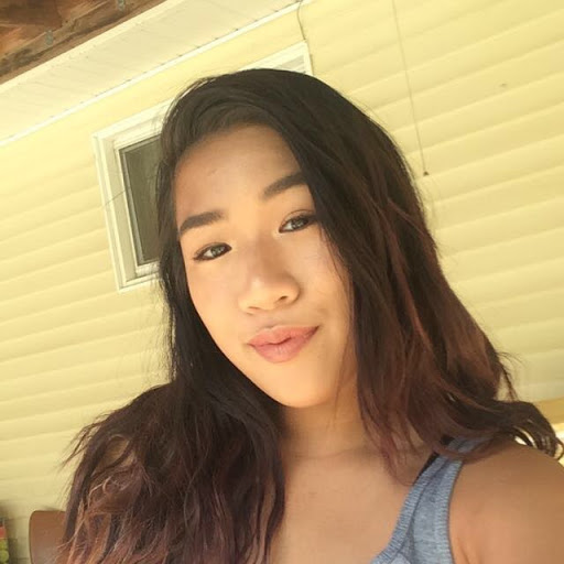 Lena Tran Photo 15